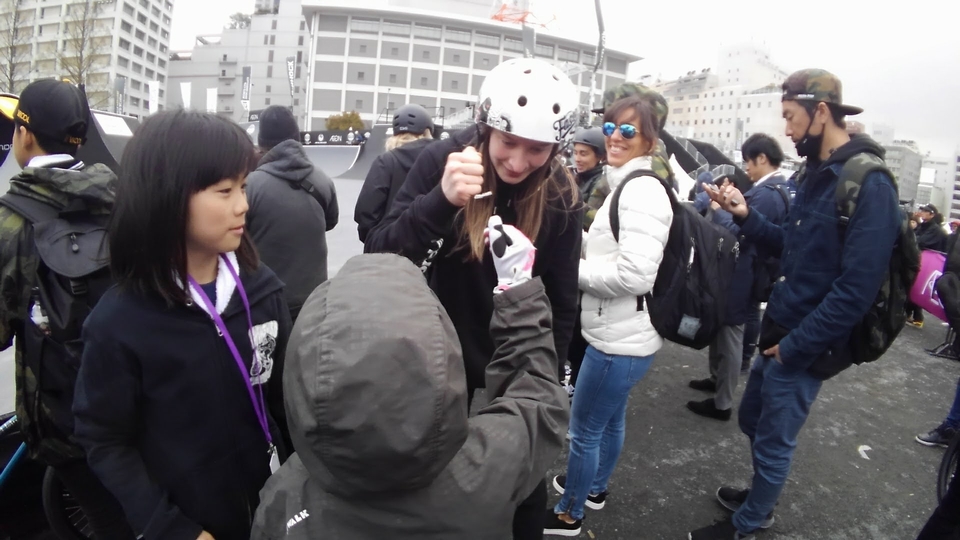 BMXフリースタイルパーク金メダリスト・Charlotte選手